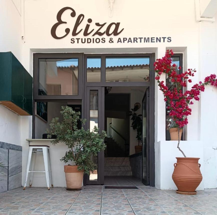 Eliza Studios And Apartments Pefkochori Exterior foto